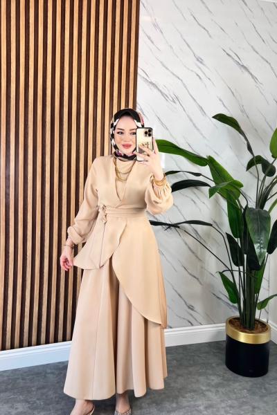 MANOLYA ASİMETRİK KESİM TESETTÜR TAKIM  Krem